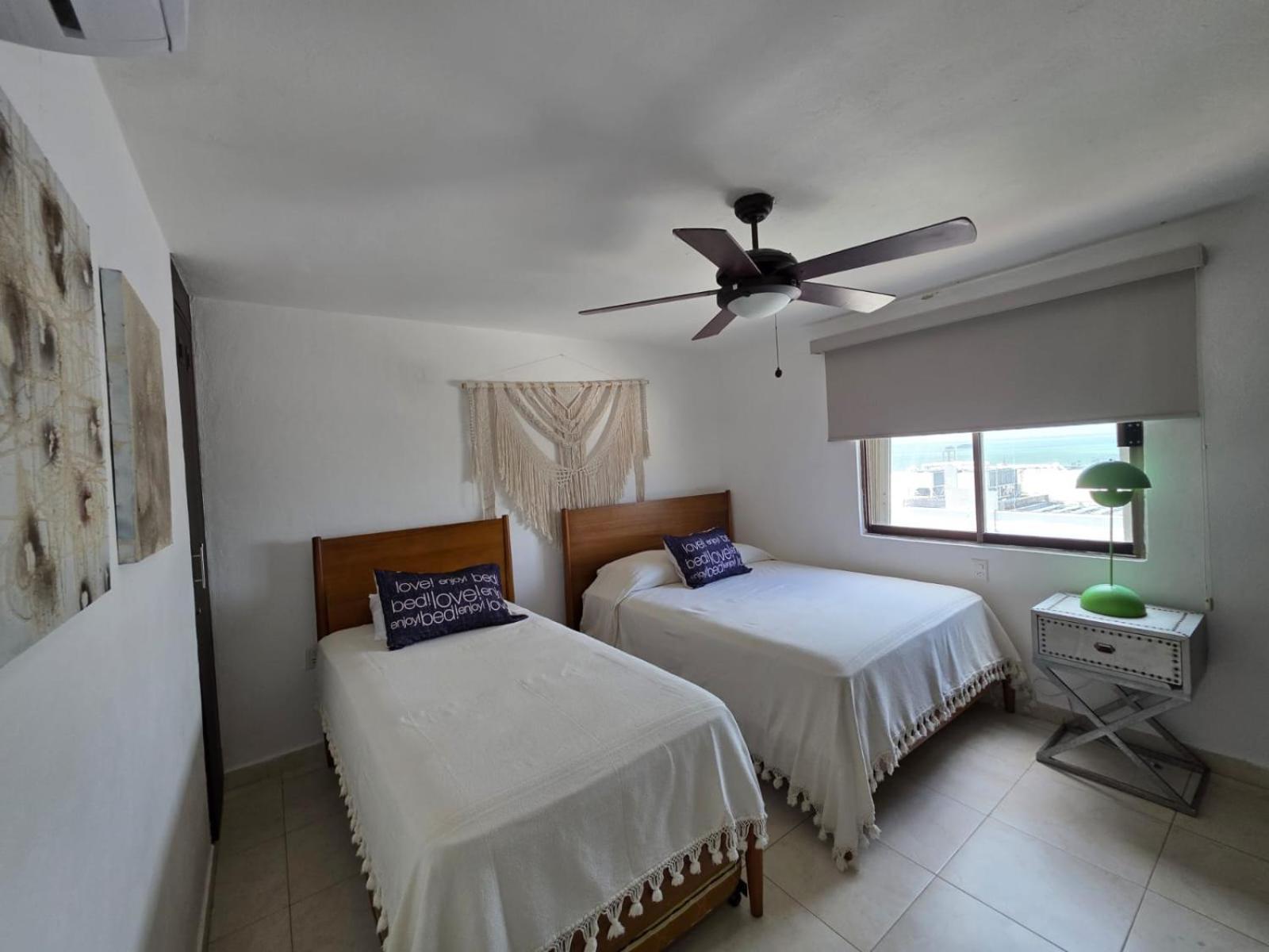 Perfect Vacation Getaway,Ocean View,Wifi, Beach Cancún Esterno foto